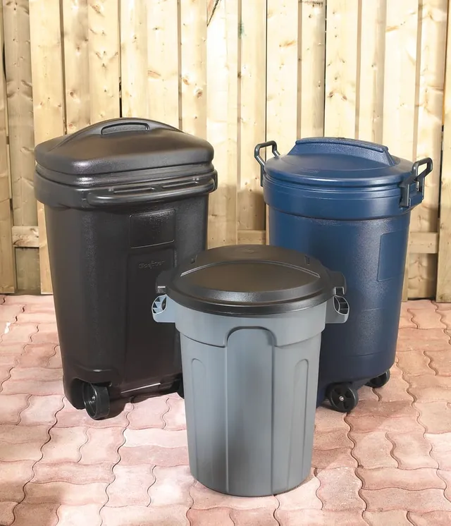 https://cdn.mall.adeptmind.ai/https%3A%2F%2Fmedia-www.canadiantire.ca%2Fproduct%2Fliving%2Fcleaning%2Frefuse-containers%2F0426701%2F133l-garbage-can-32456266-3942-49cc-b999-33d028a99dc9.png_640x.webp