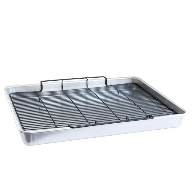 https://cdn.mall.adeptmind.ai/https%3A%2F%2Fmedia-www.canadiantire.ca%2Fproduct%2Fliving%2Fkitchen%2Fbakeware-baking-prep%2F1429926%2Fnordicware-xl-oven-crisp-aluminum-baking-sheet-baking-tray-3b289f68-a566-4ebf-8740-48ca440f307c-jpgrendition.jpg_640x.webp