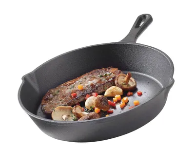 General Store Addlestone 10 in. Cast Iron Frying Pan with Pouring Spouts