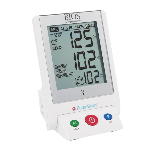 PC-102  Upper Arm Blood Pressure Monitor with SpO2
