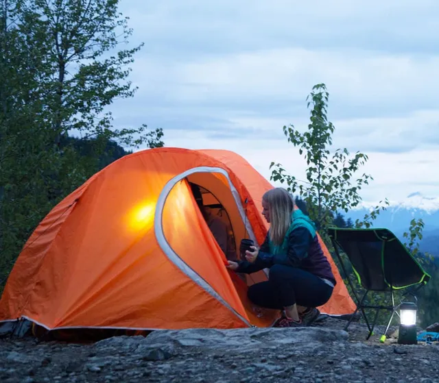 Woods Pinnacle 4-Season, 4-Person Lightweight Camping Dome Tent w/  Vestibule, Rain Fly u0026 Carry Bag | Hillside Shopping Centre