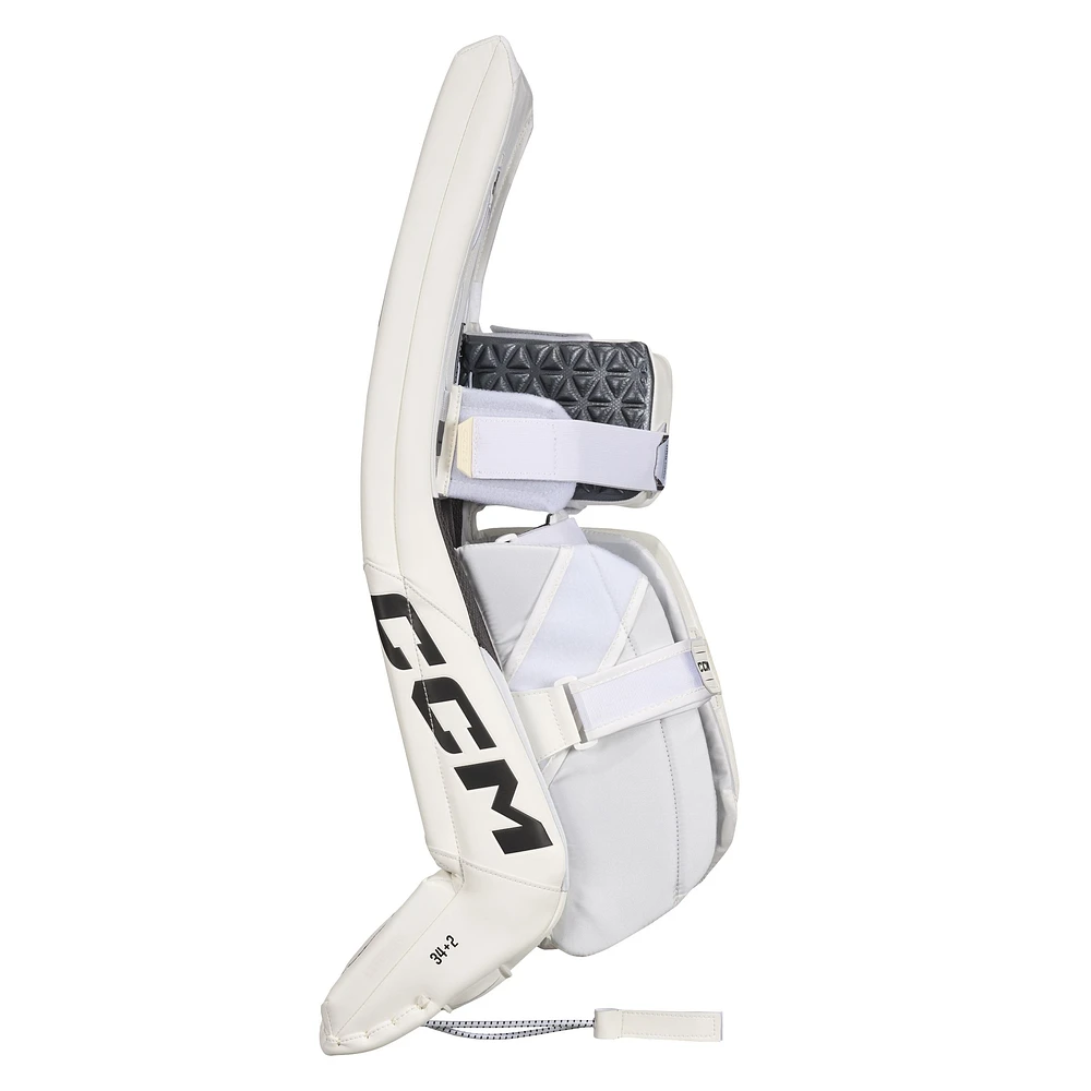 CCM Axis 2.9 Intermediate Goalie Pads