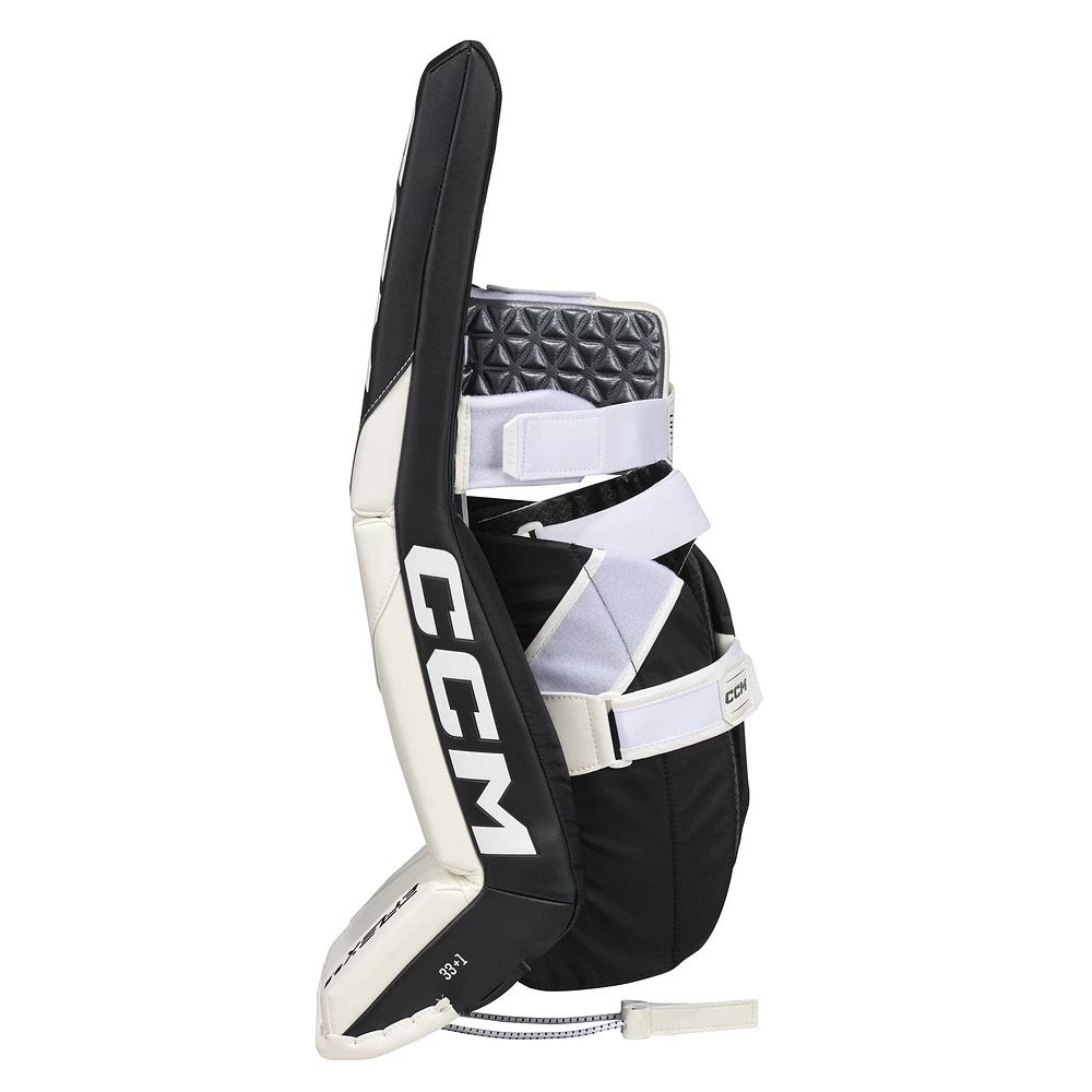 CCM EFX 6.9 Intermediate Goalie Pads