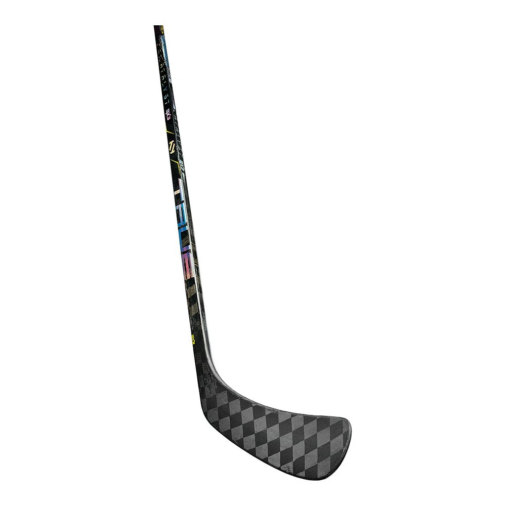 True Catalyst 9X3 Grip Junior Hockey Stick – 52"