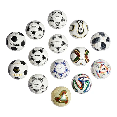 adidas World Cup 2022 Mini Junior Soccer Ball Set