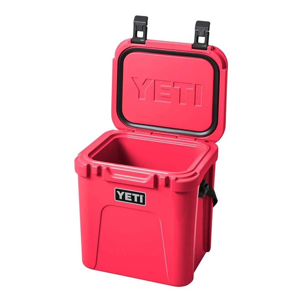 YETI Roadie 24 Insulated Hard Cooler - Bimini Pink