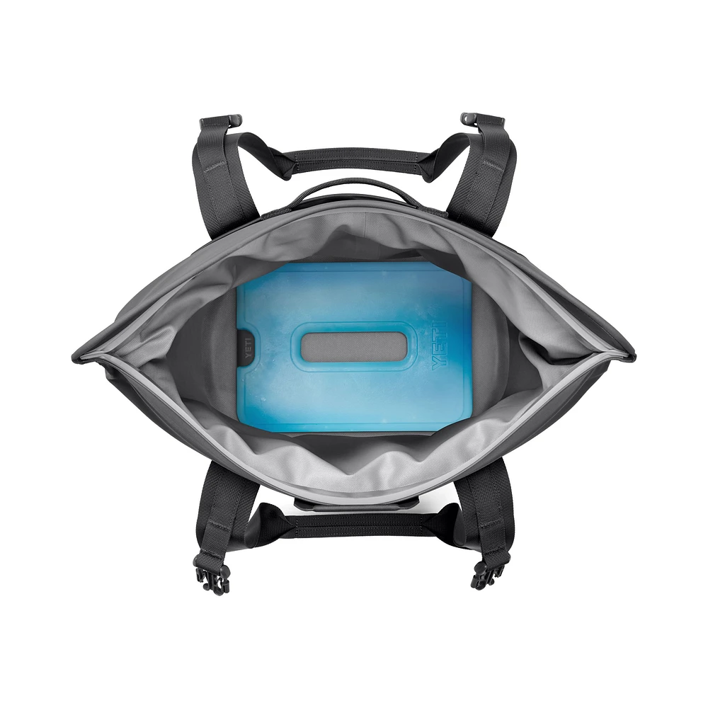 YETI Hopper® M15 Soft Cooler