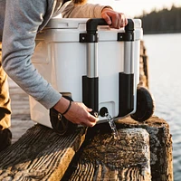 YETI Roadie® 48 Wheeled Cooler