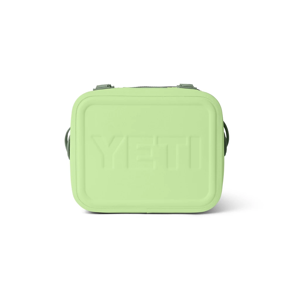 YETI Hopper Flip® 12 Soft Cooler Bag