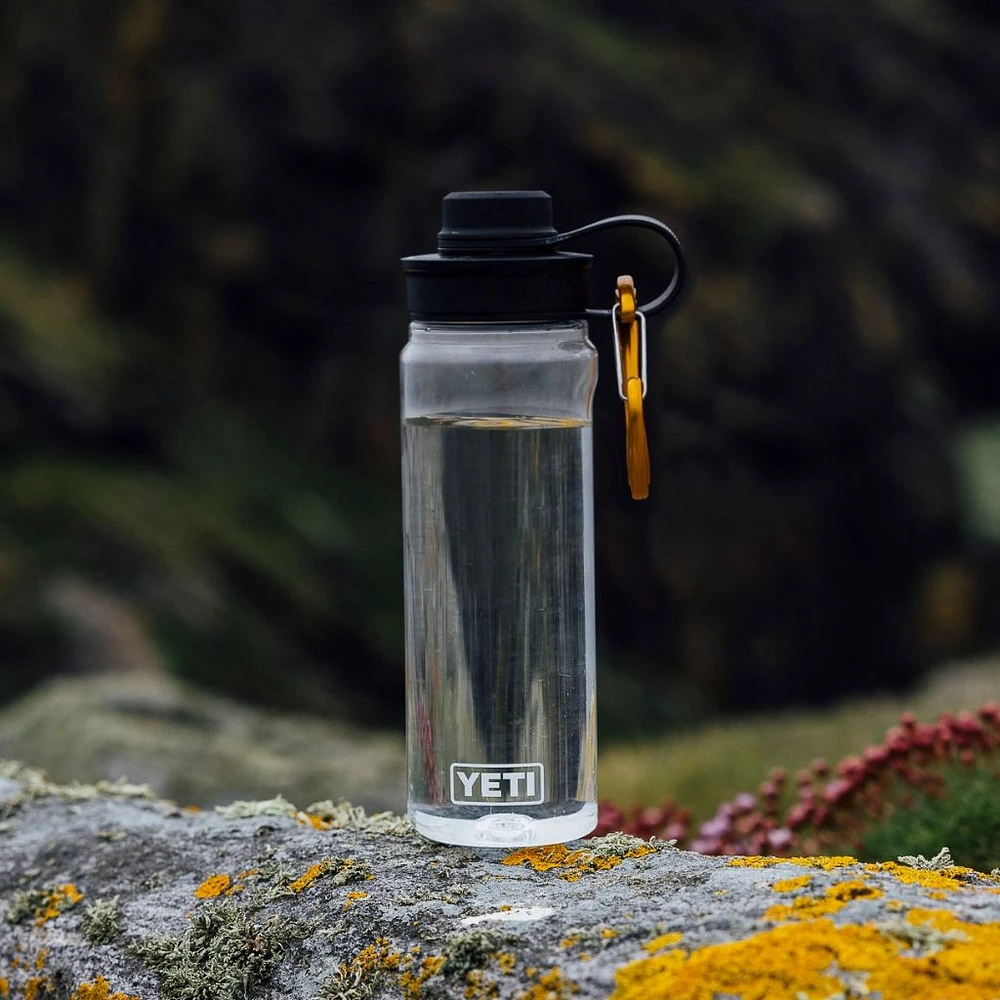 YETI Yonder™ 0.75L Water Bottle With Tether Cap