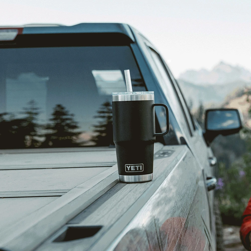 YETI Rambler® 25 oz Mug with Straw Lid