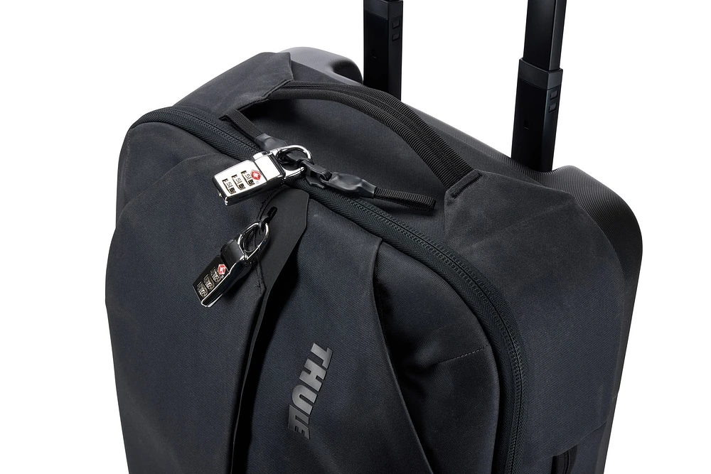 Thule Aion Carry On 36L Spinner