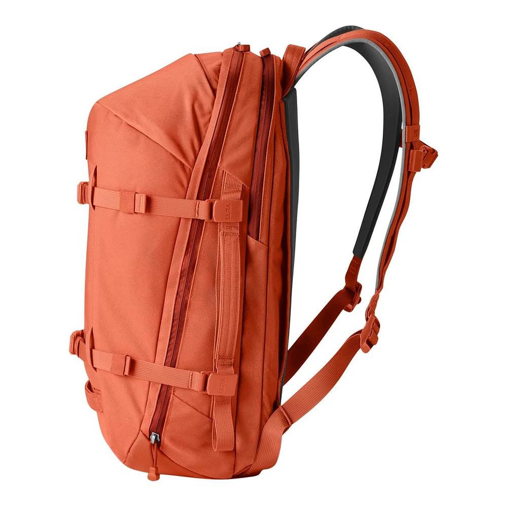 YETI Crossroads 27L Backpack