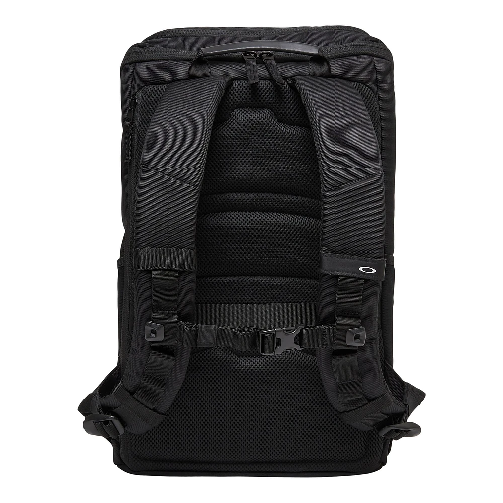 Oakley Urban Path Recycled 25L Backpack