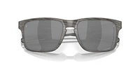 Oakley Unisex Holbrook Wayfarer Sunglasses