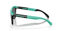 Oakley Men's Frogskins™ Range Sunglasses