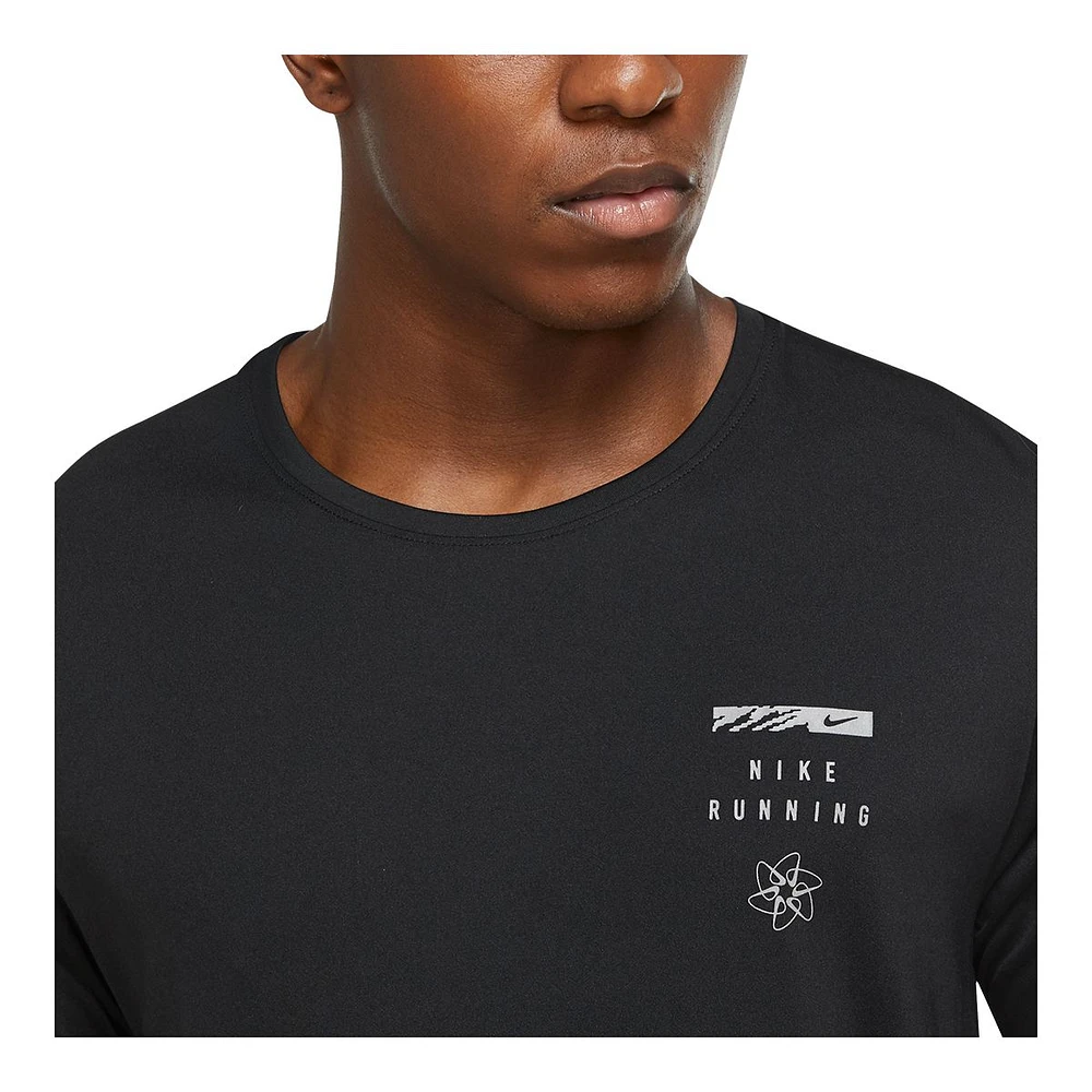 Nike Men's Run Division Miler Graphic T Shirt