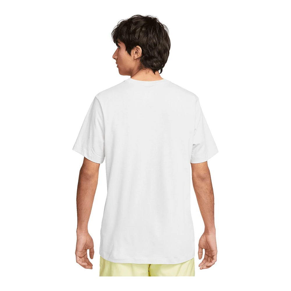 Nike Sportswear Men's Club T-Shirt