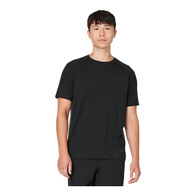 FWD Men's Training Tech T Shirt