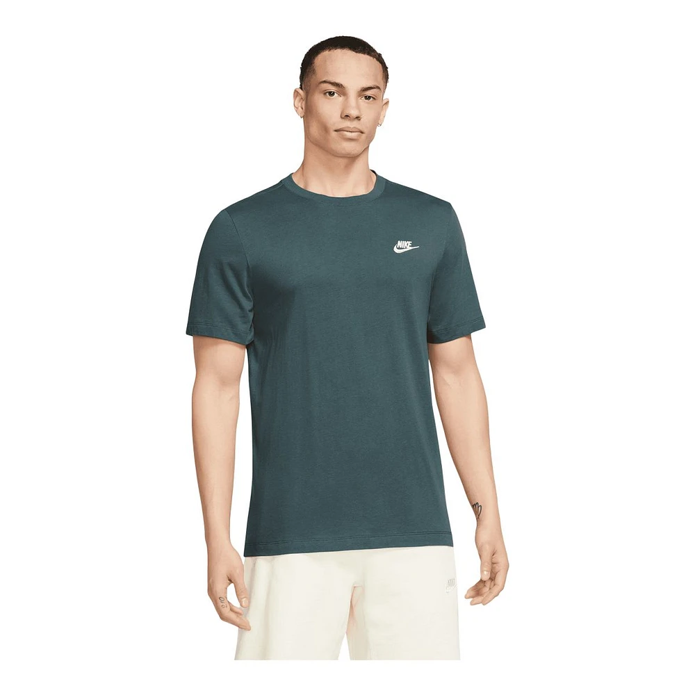 Nike Sportswear Men's Club T-Shirt