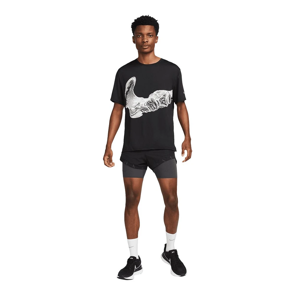 Nike Men's Miler Run Division Graphic T Shirt