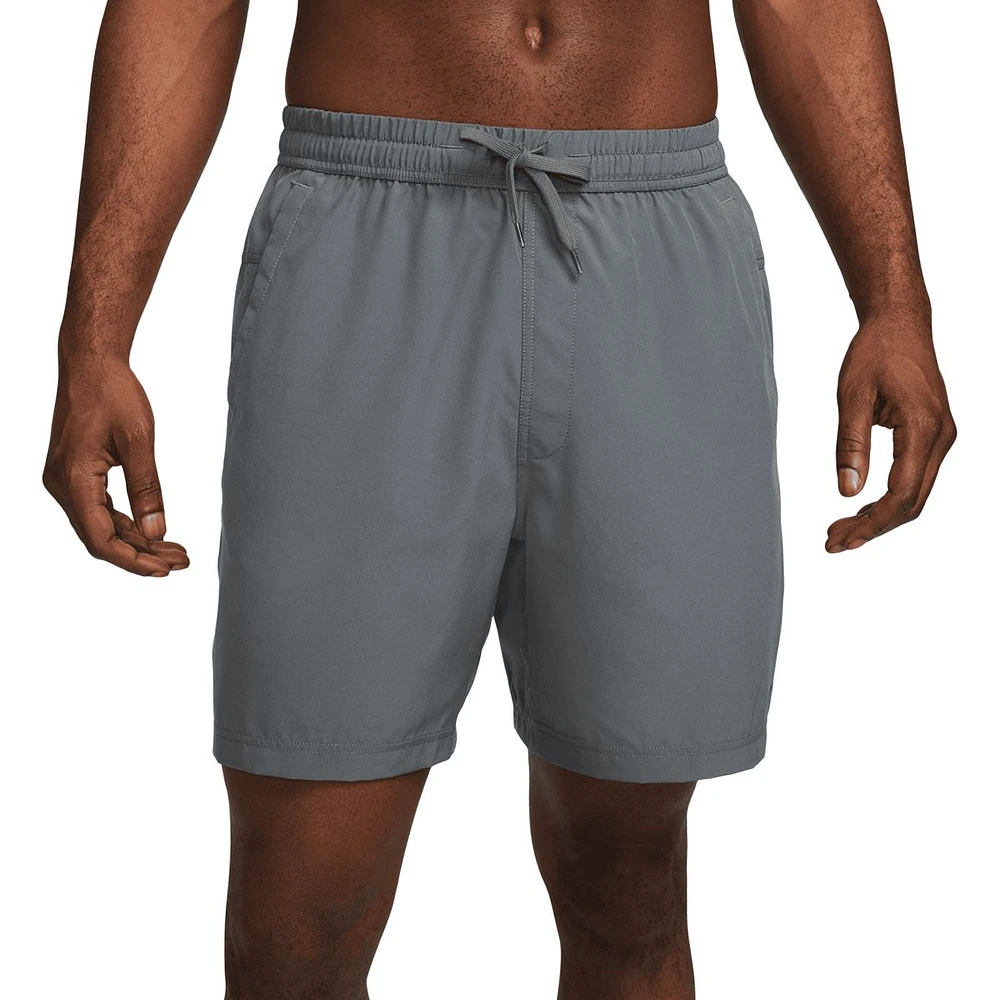 Nike Men's Dri-FIT Form 7 Inch Shorts