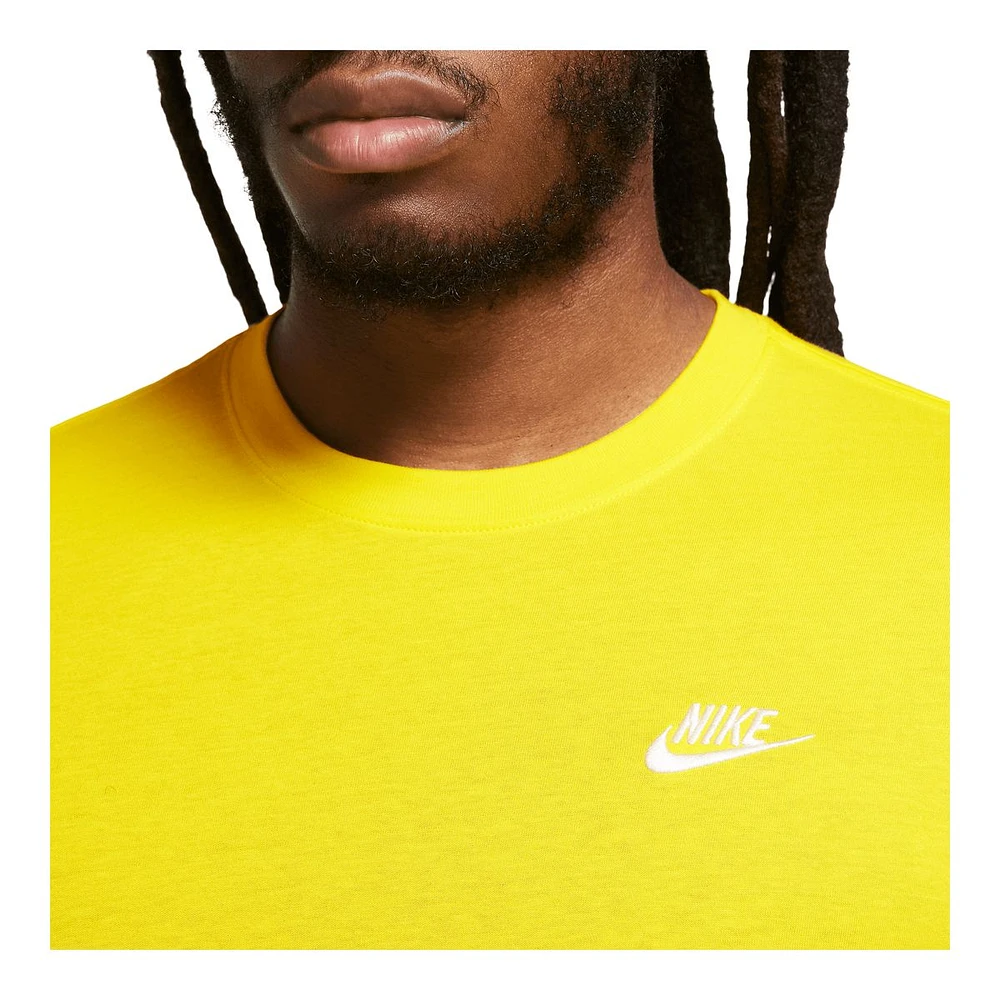 Nike Sportswear Men's Club T-Shirt