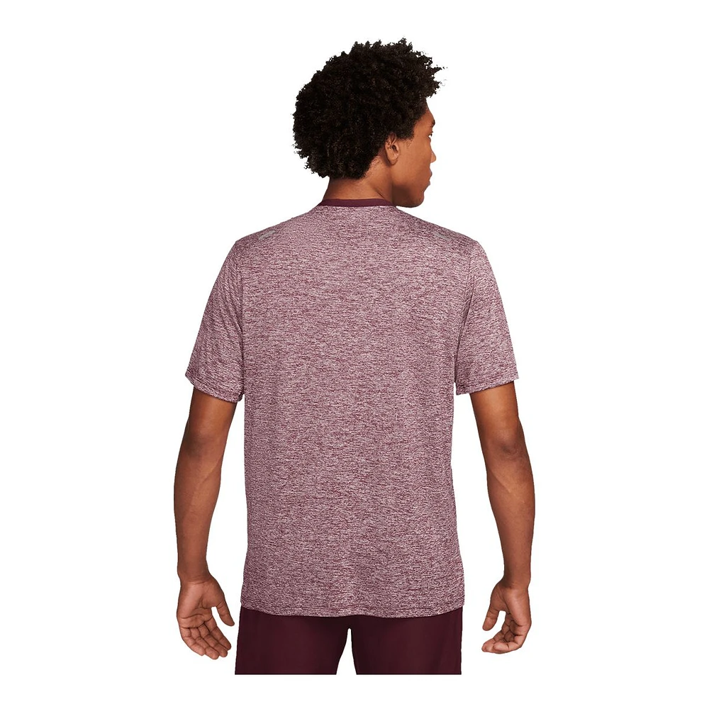 Nike Men's Dri-FIT Rise 365 T Shirt