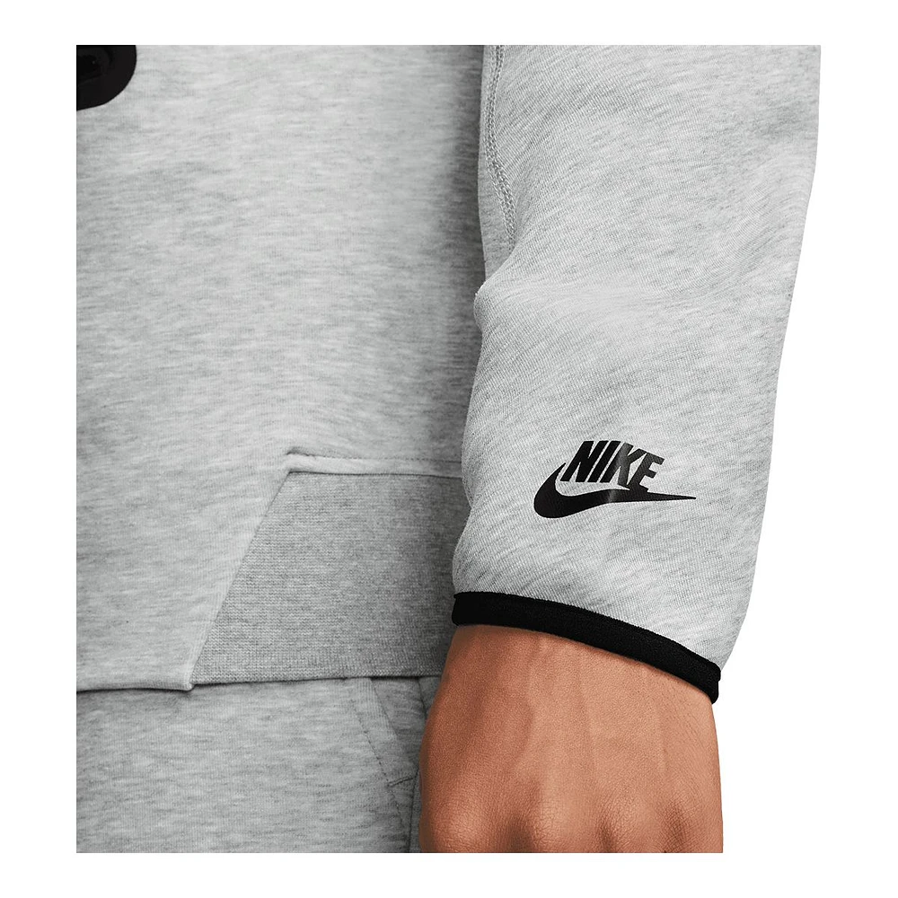 Nike Sportswear Men's Tech Fleece 1/2 Zip Long Sleeve Top