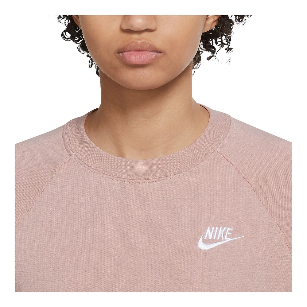 Nike Women's Essentials Fleece Sweatshirt