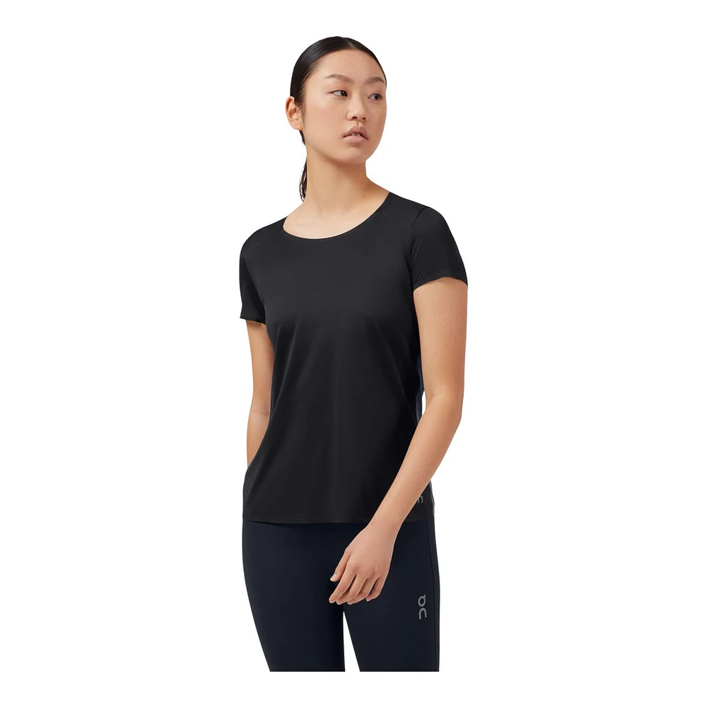 On Women's Run Performance T Shirt