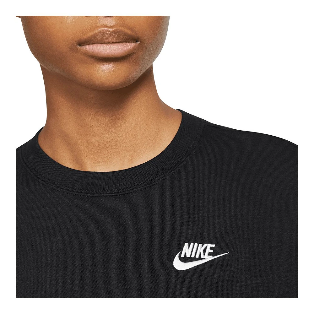 Nike Women's Club Fleece Sweatshirt