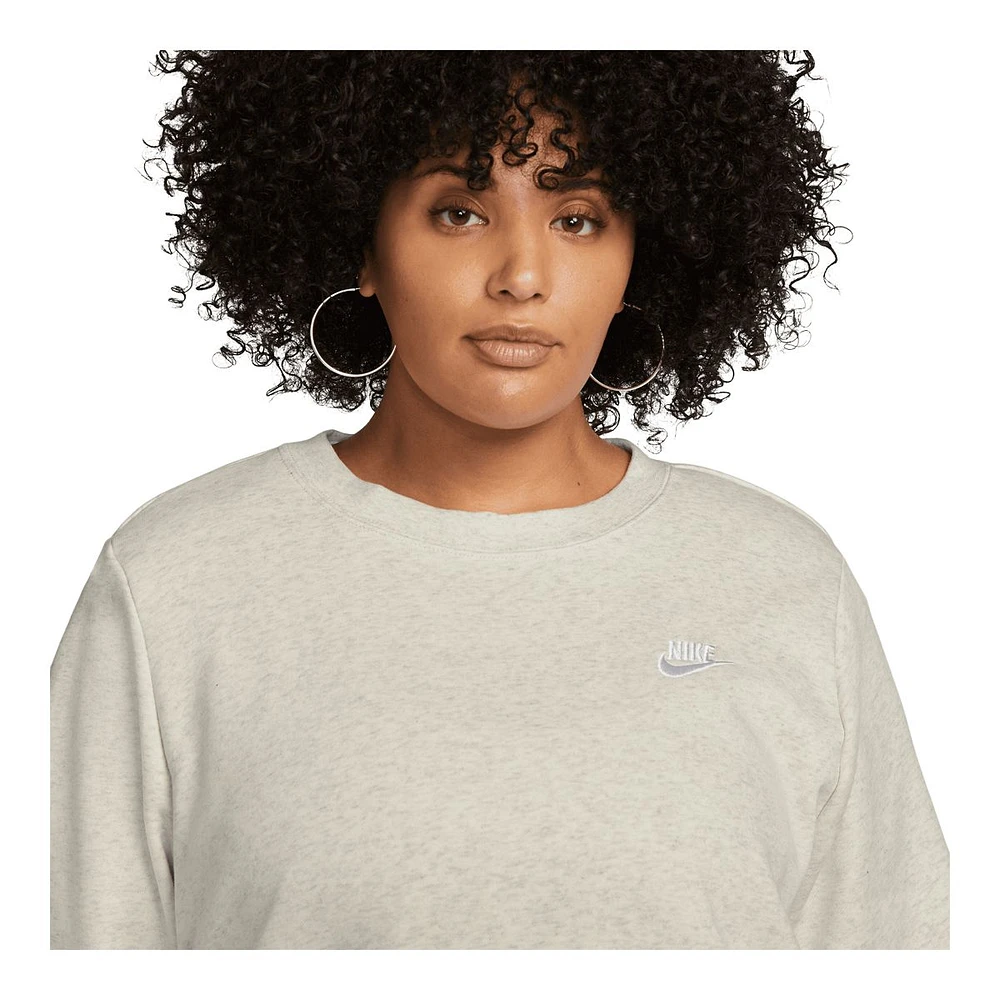 Nike Women's Club Fleece Sweatshirt