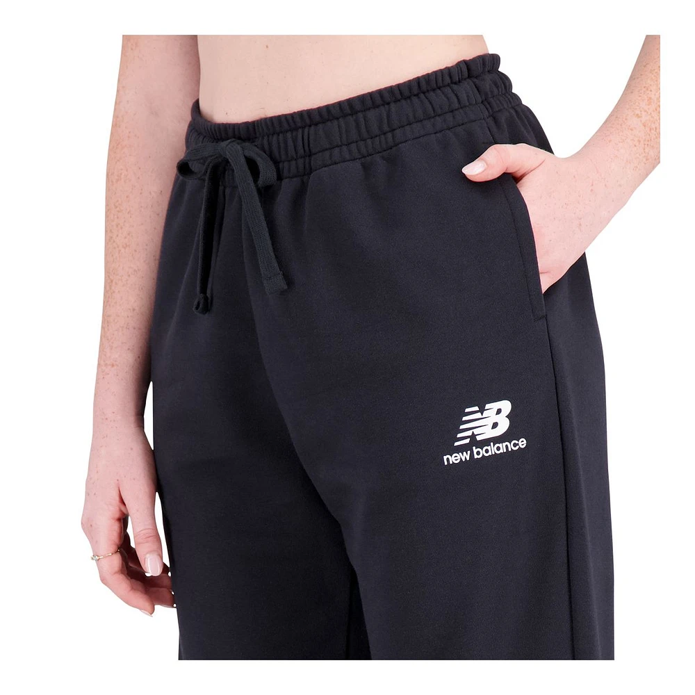 New Balance Women's Essentials Sweatpants