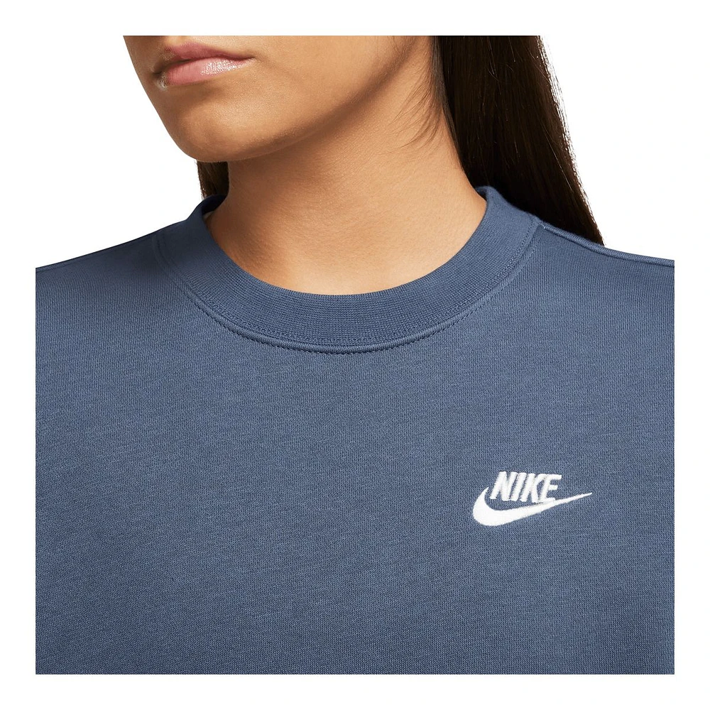 Nike Women's Club Fleece Sweatshirt