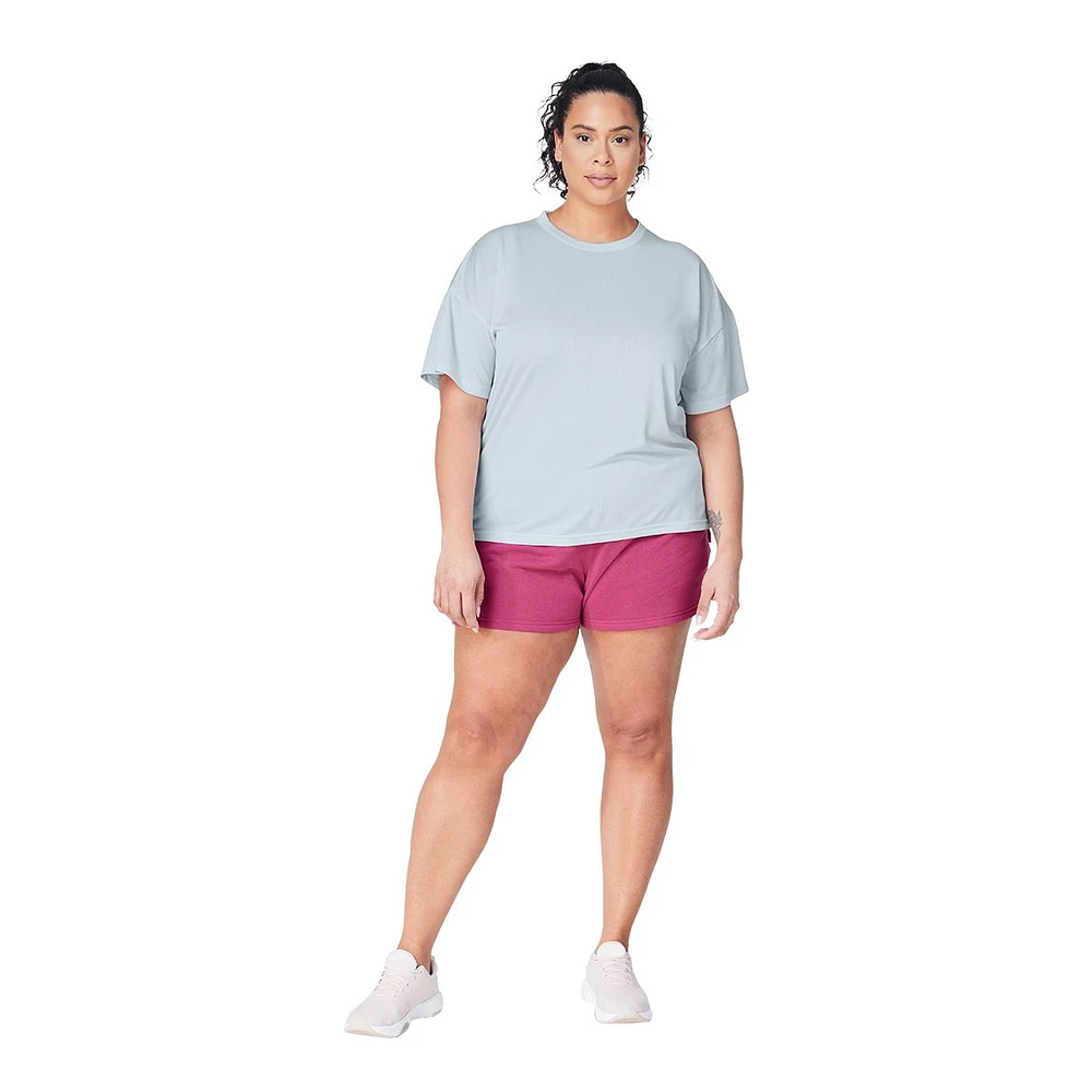 FWD Women's Core Drop Tail T Shirt