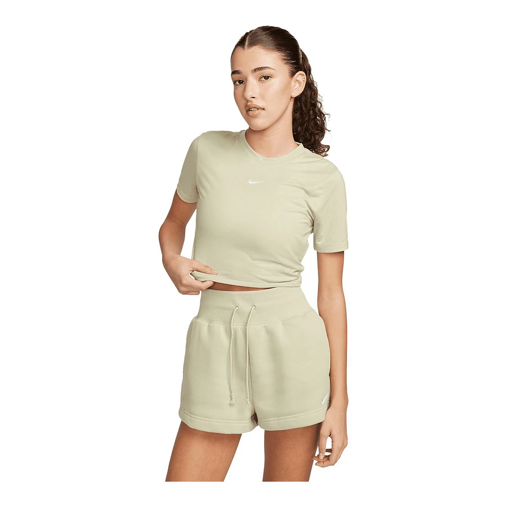 Nike Women's Essentials Slim Cropped LBR T Shirt