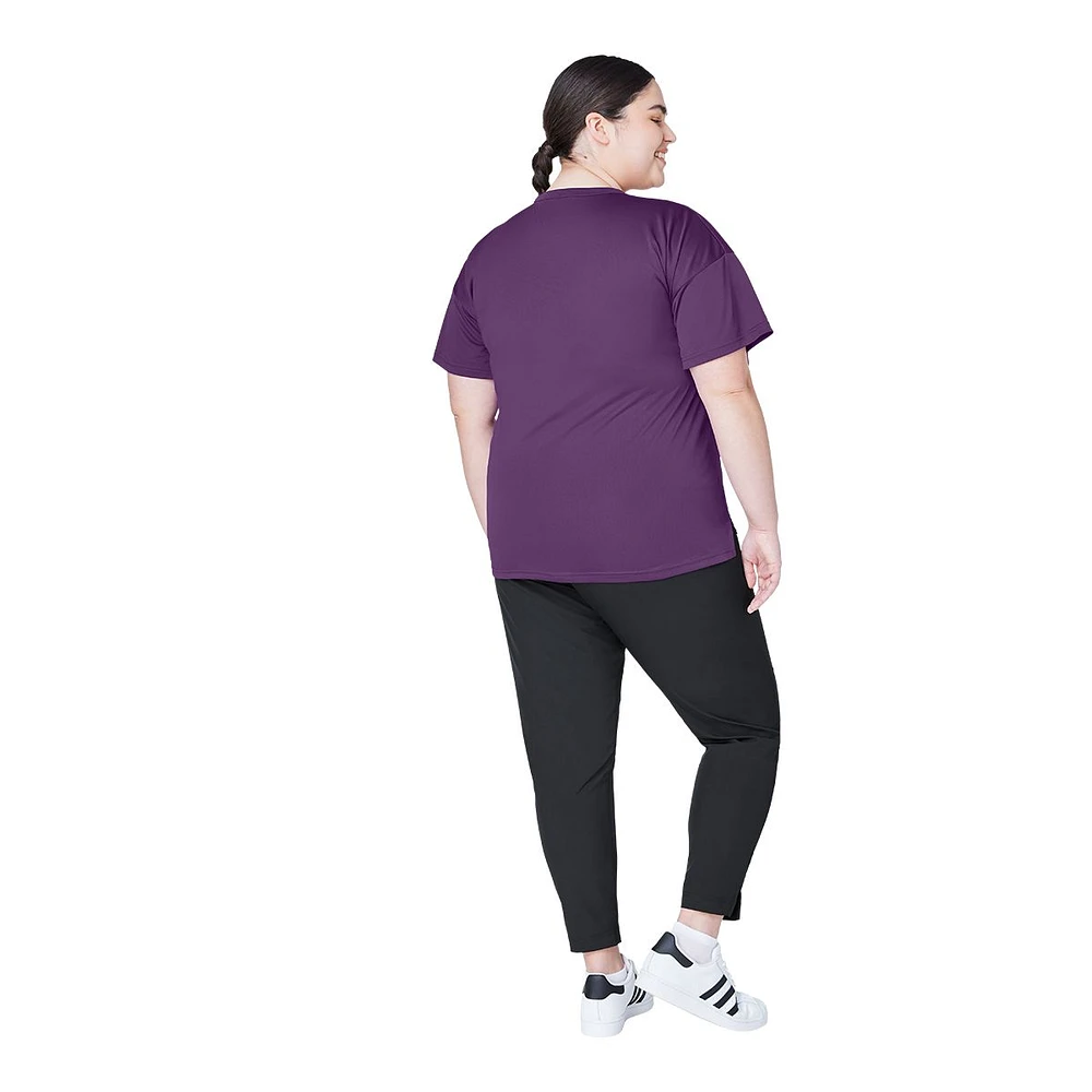 FWD Women's Core Drop Tail T Shirt