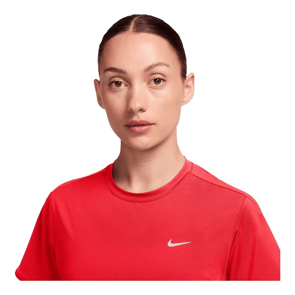 Nike Women's Swift Dri-FIT T Shirt