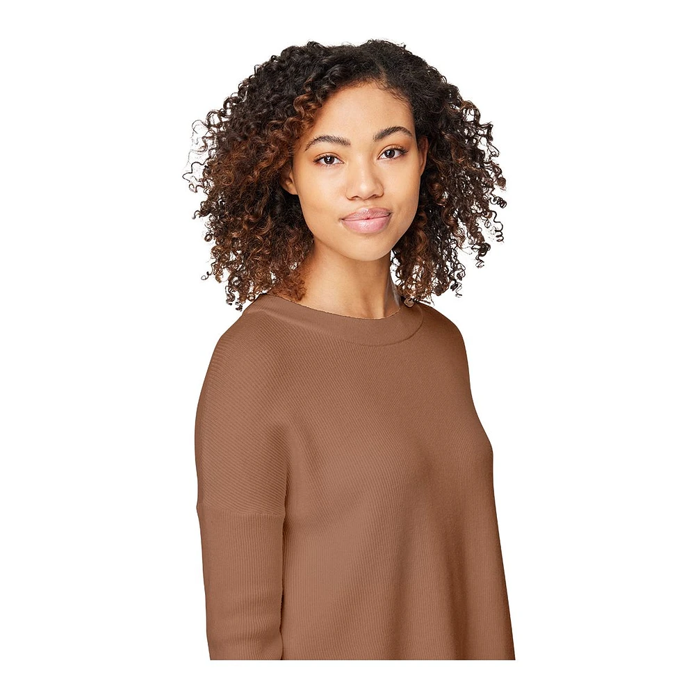 FWD Women's Friday Crew Neck Long Sleeve Sweater