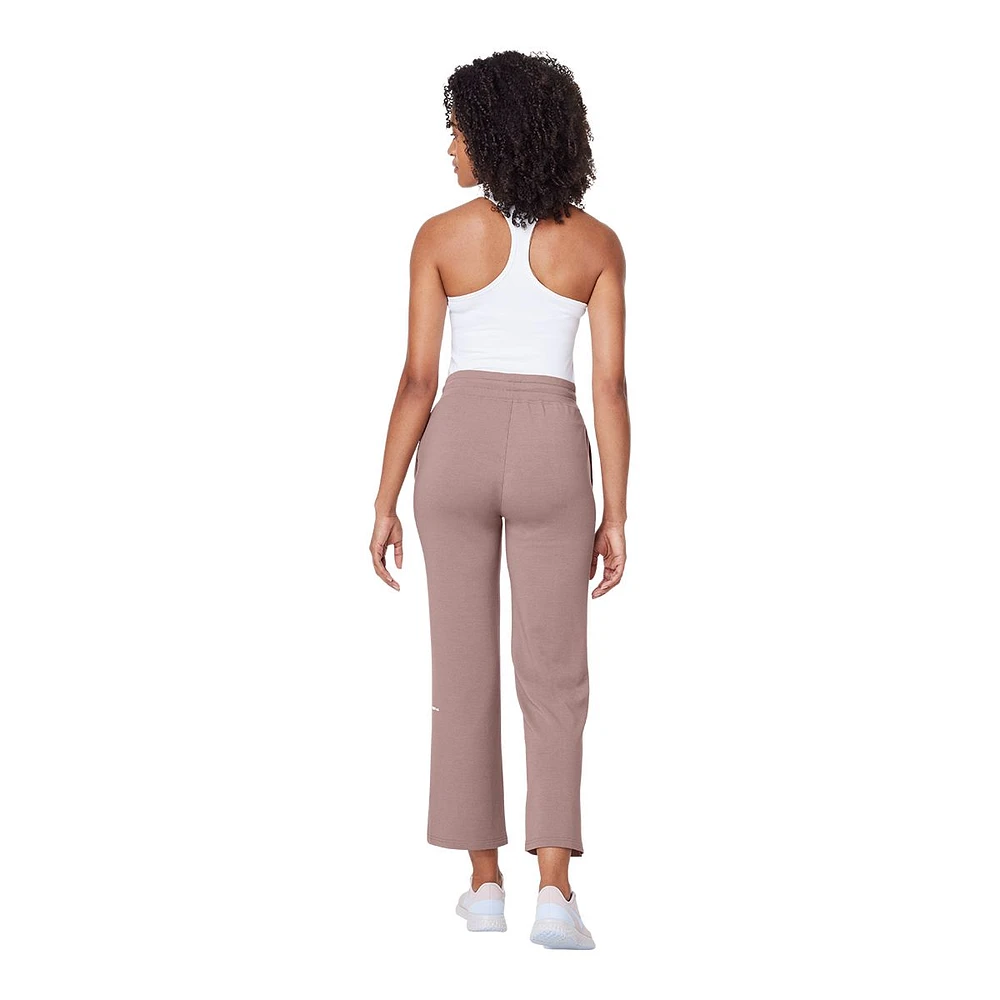 FWD Women's Free Wide Leg Cropped Sweatpants