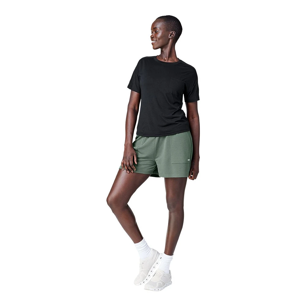 FWD Women's Free Drirelease® Pocket Minimal T Shirt