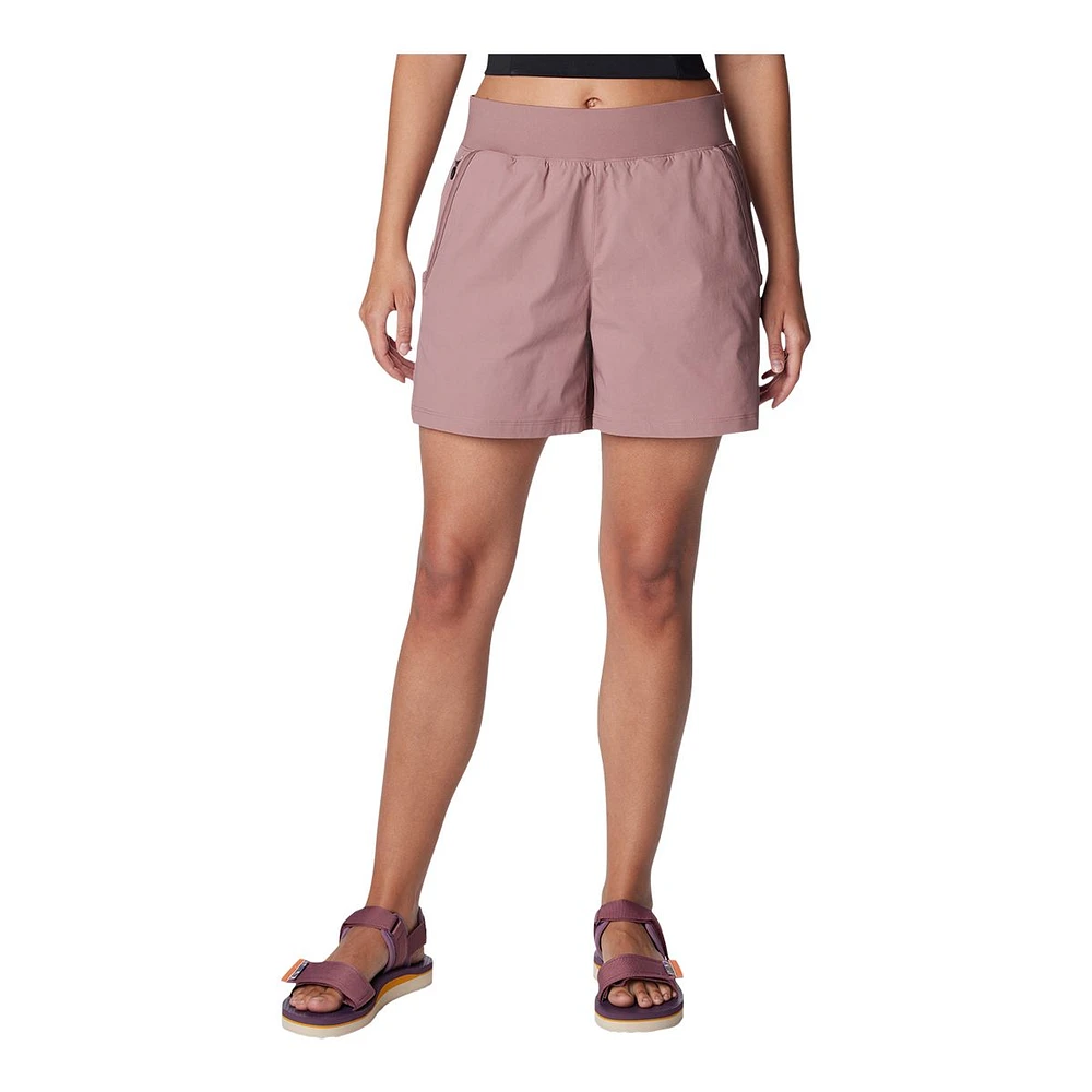 Columbia Women's Leslie Falls 5 Inch Shorts