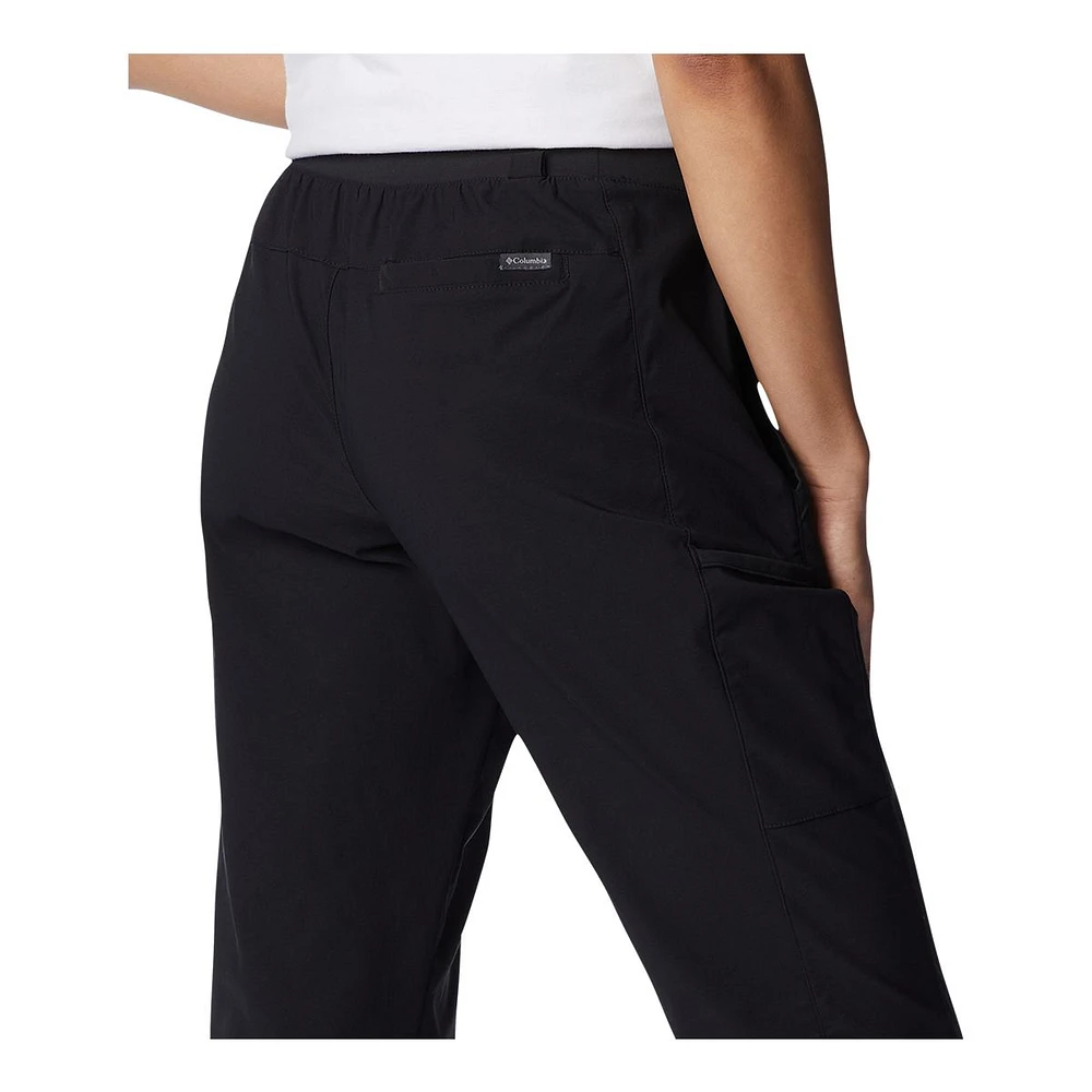 Columbia Women's Leslie Falls Capri Pants