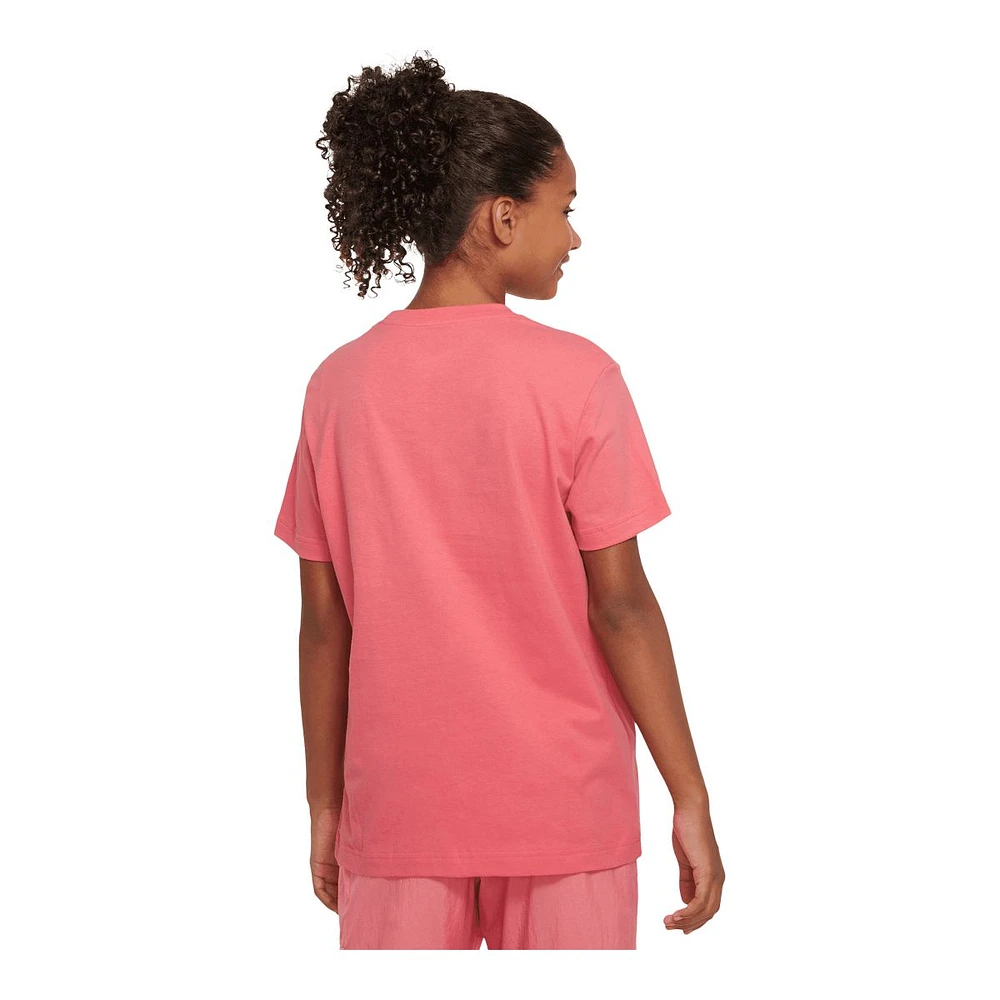 Nike Sportswear Girls' Club Boyfriend T Shirt