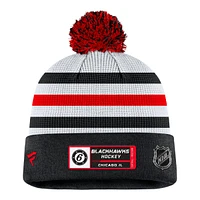 Chicago Blackhawks Fanatics Draft Pom Knit Hat, NHL, Hockey