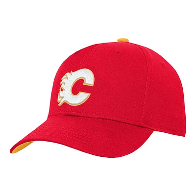 Youth Calgary Flames Outerstuff Precurve Snapback Cap