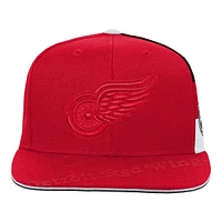 Youth Detroit Red Wings Outerstuff Face Off Structured Adjustable Cap