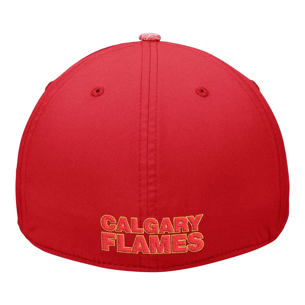 Calgary Flames Fanatics Defender Struct Flex Cap