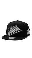 Vancouver Canucks Mitchell & Ness Negative Space Snapback Cap